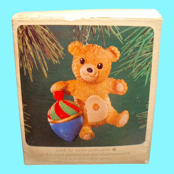 Vtg 1983 Very First Cinnamon Bear Porcelain Hallmark Christmas Ornament - Picture 3 of 9